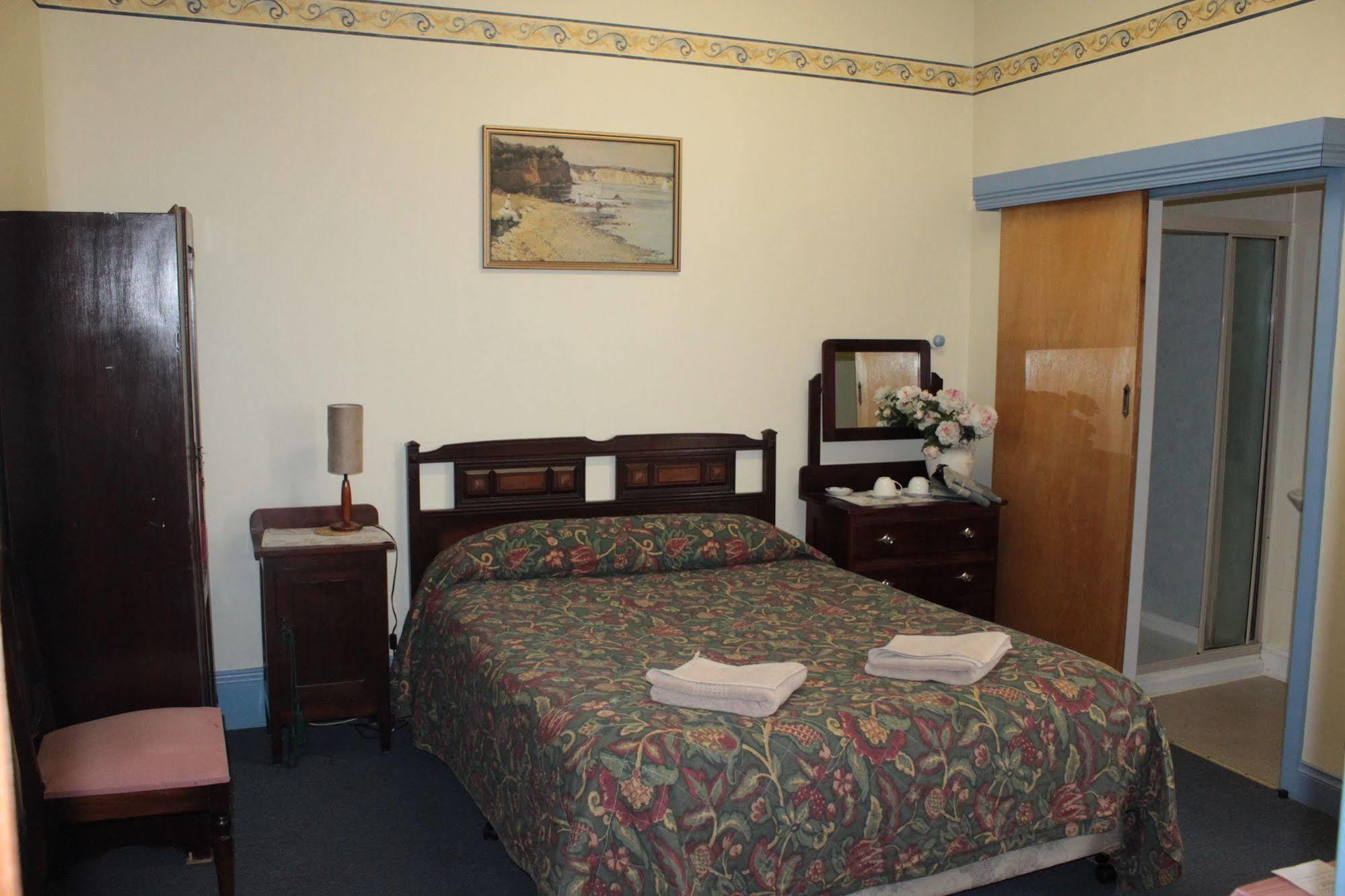 Bischoff Hotel Waratah Exterior foto